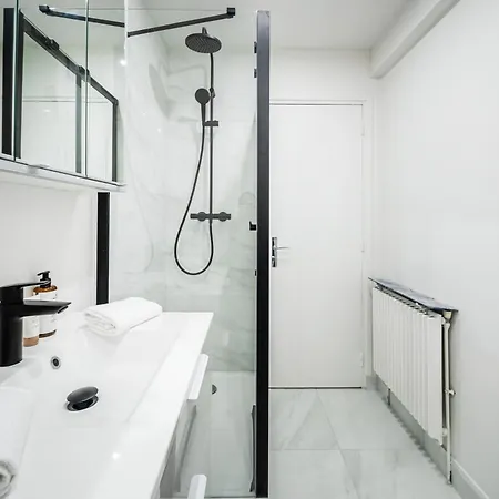 Quartier Latin Sorbonne Apartment